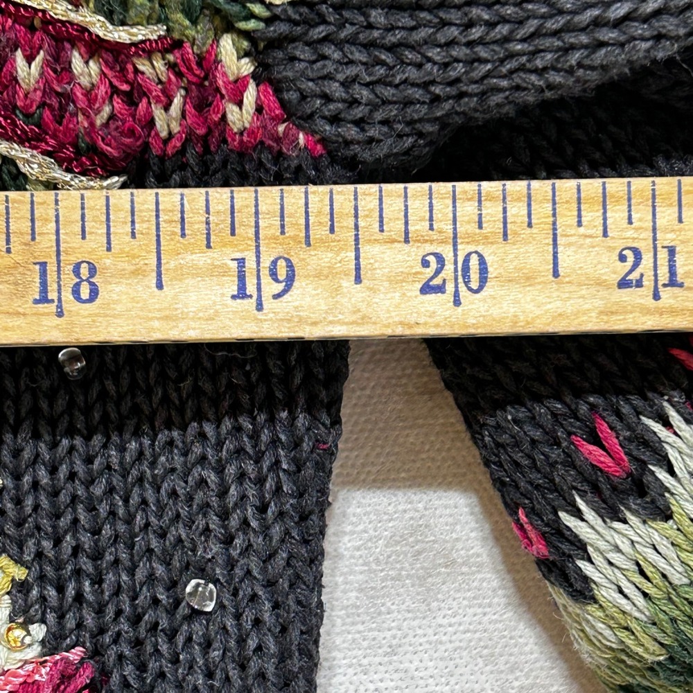Stitches In Time Vintage Christmas Cardigan Black Floral Tree Beaded Mens M - Picture 8 of 11